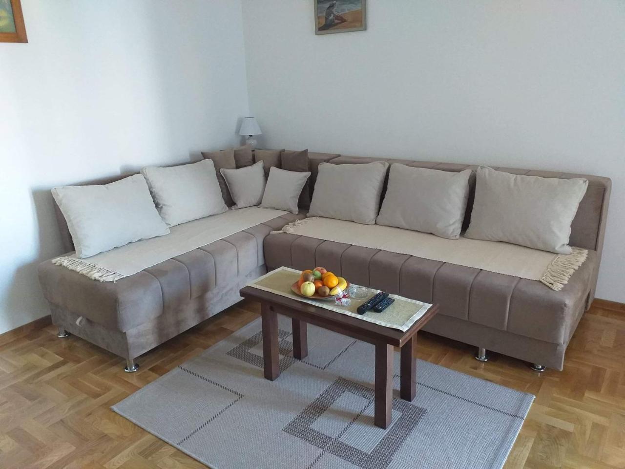 Apartment Laca Vrnjačka Banja Dış mekan fotoğraf